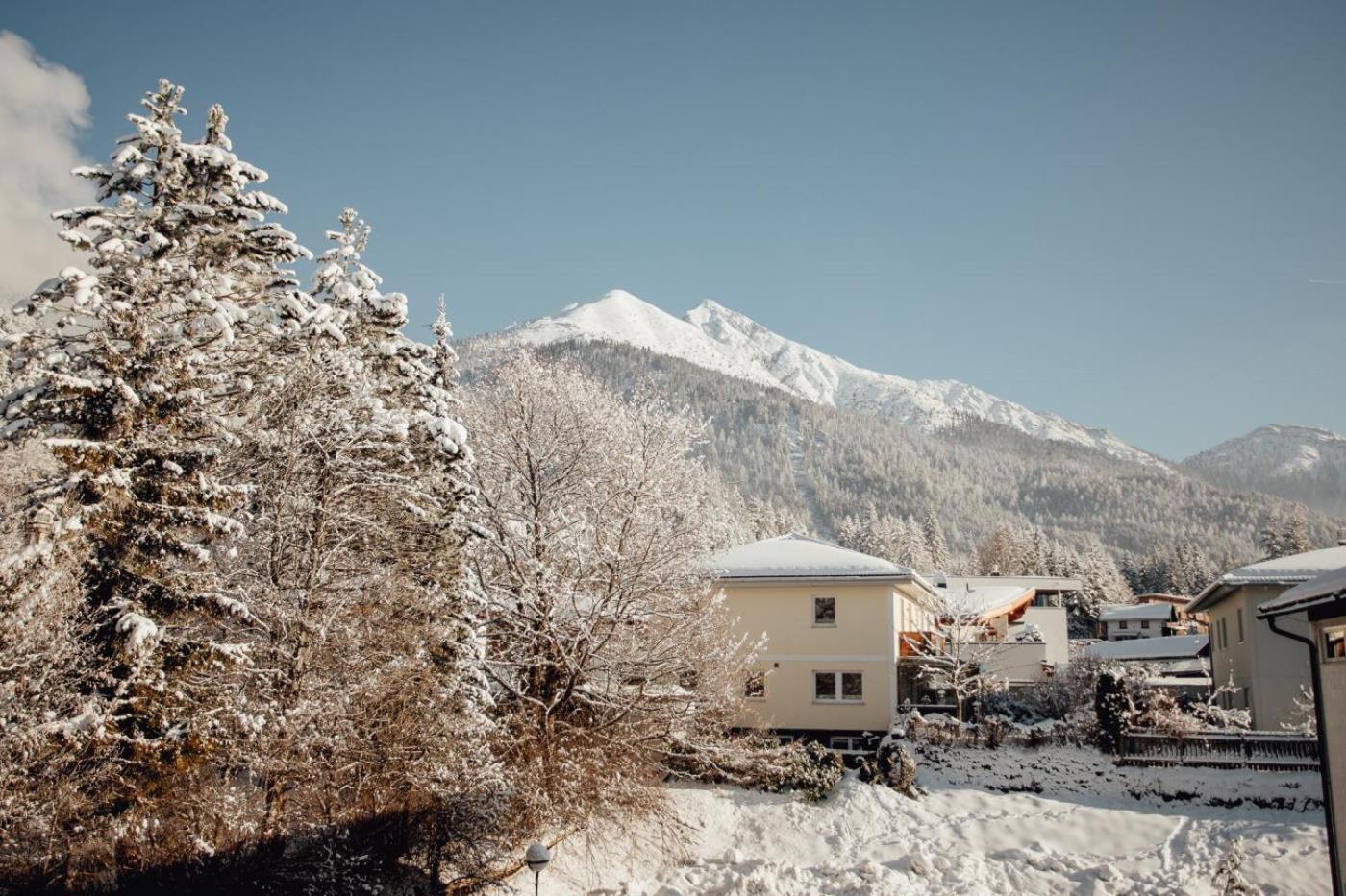 Alpenstadel Mit Hallenbad Und Sauna By Monicare Seefeld in Tirol Exteriör bild