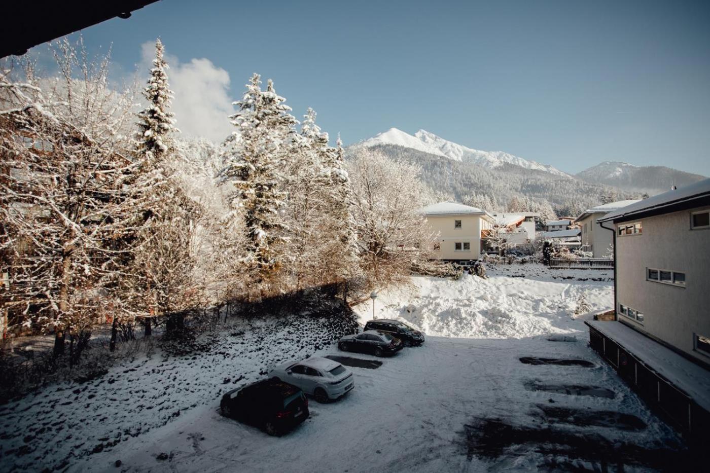Alpenstadel Mit Hallenbad Und Sauna By Monicare Seefeld in Tirol Exteriör bild