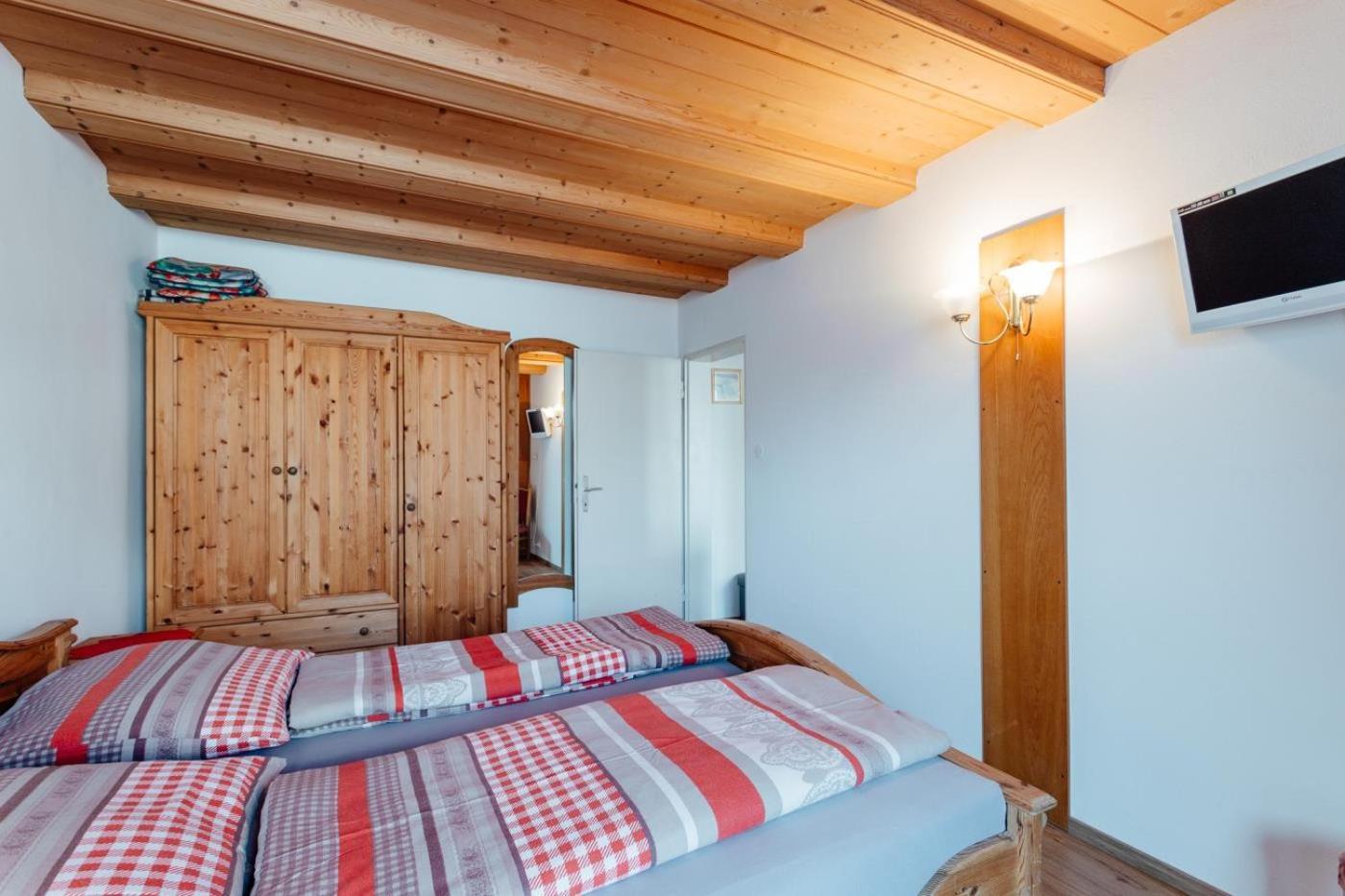 Alpenstadel Mit Hallenbad Und Sauna By Monicare Seefeld in Tirol Exteriör bild